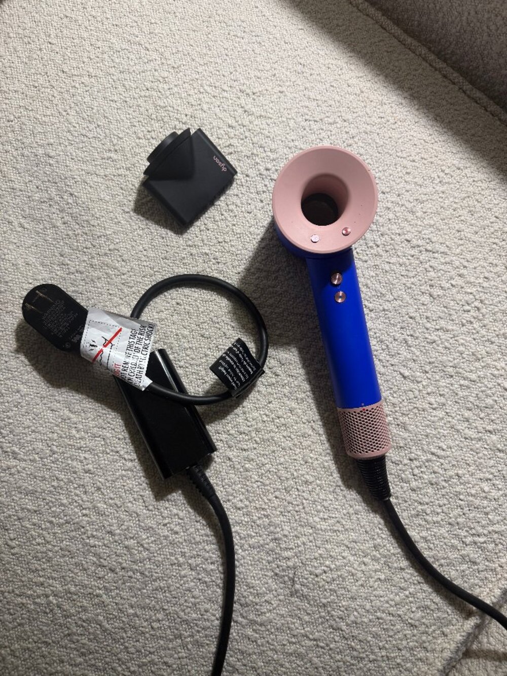 Dyson Supersonic Hair Dryer (Ultra Blue and Blush Pink)